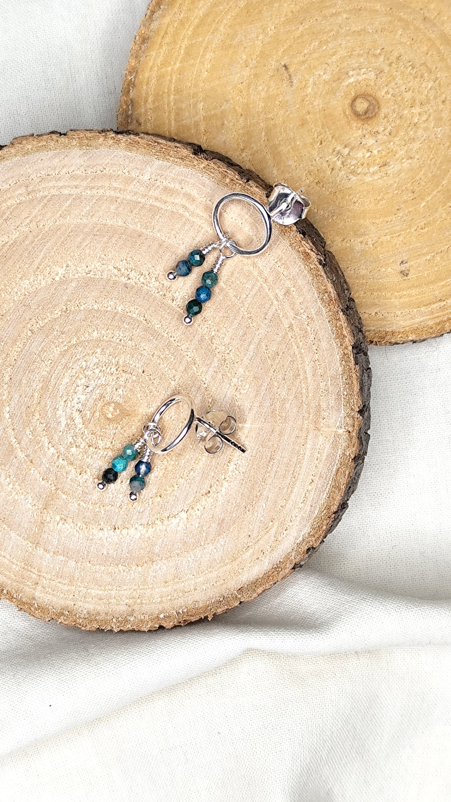 Pendientes aro mini con turmalinas/ cuarzo rosa. Joya artesanal en plata