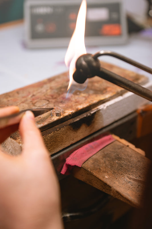 Qué tener en cuenta al comprar joyas artesanales online