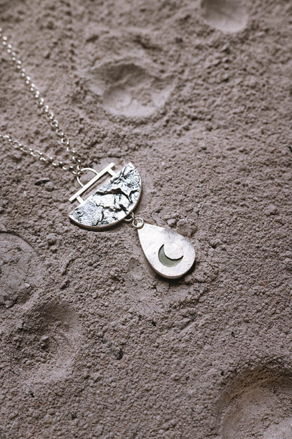 Colgante Esencia. Joya artesanal en plata