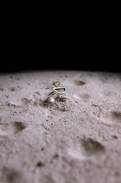 Anillo Oráculo. Joya artesanal en plata