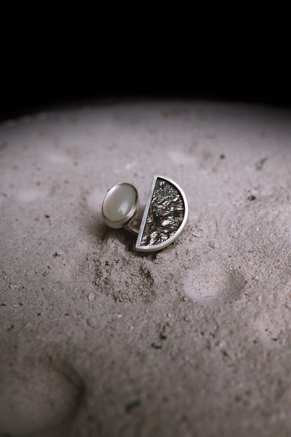 Anillo Eclipse. Joya artesanal en plata