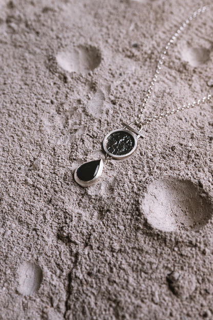 Colgante Astral. Joya artesanal en plata