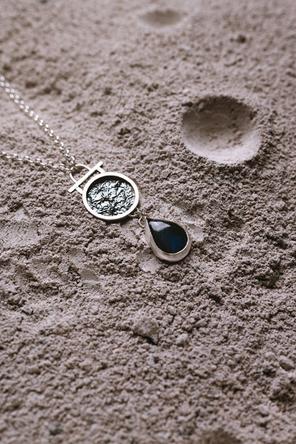 Colgante Astral. Joya artesanal en plata