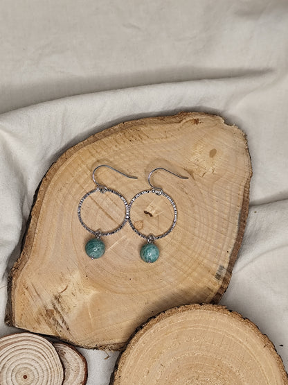 Pendientes aro y piedra. Joya artesanal en plata