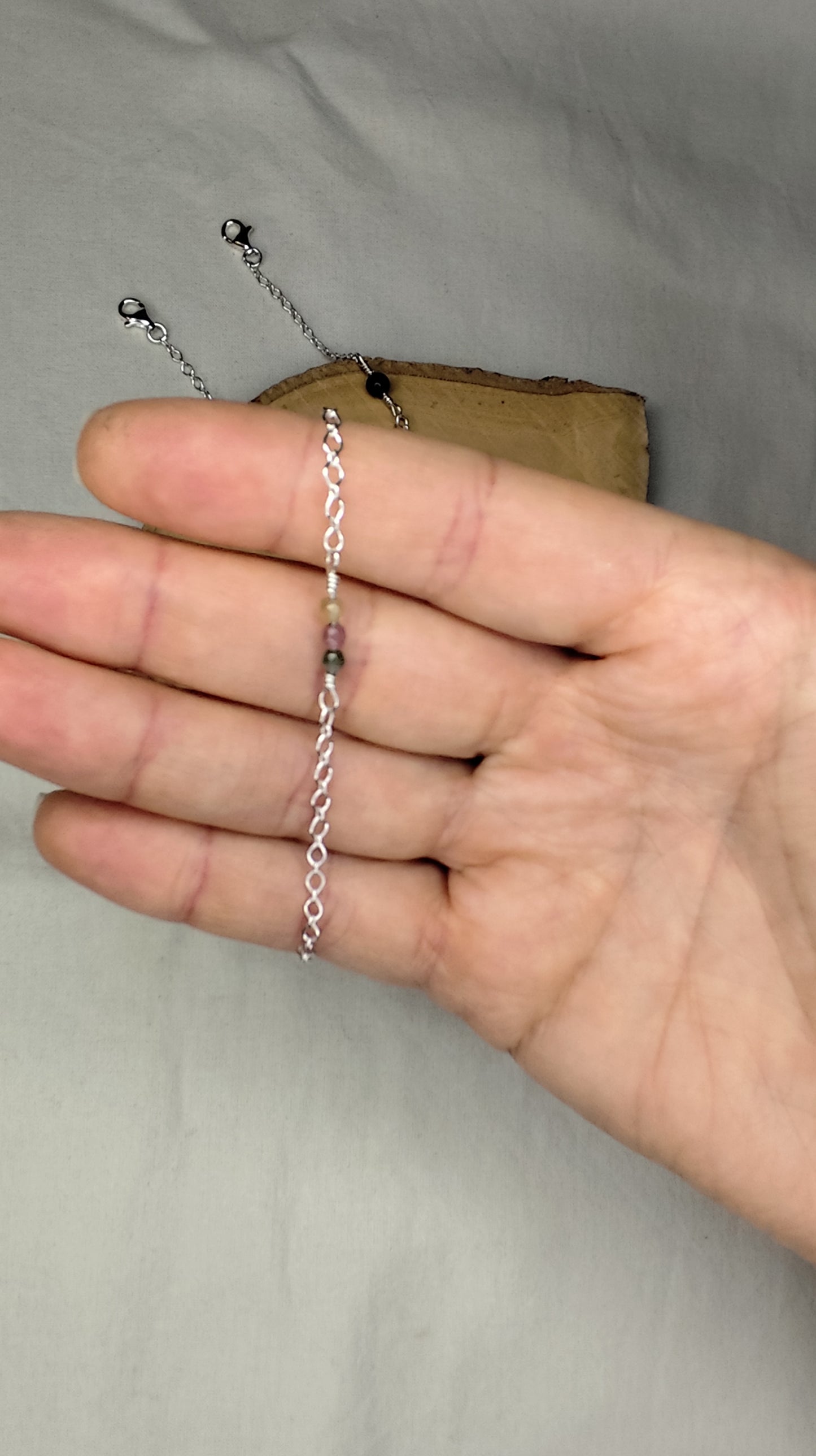 Pulsera Esencia mini. Joya artesanal en plata